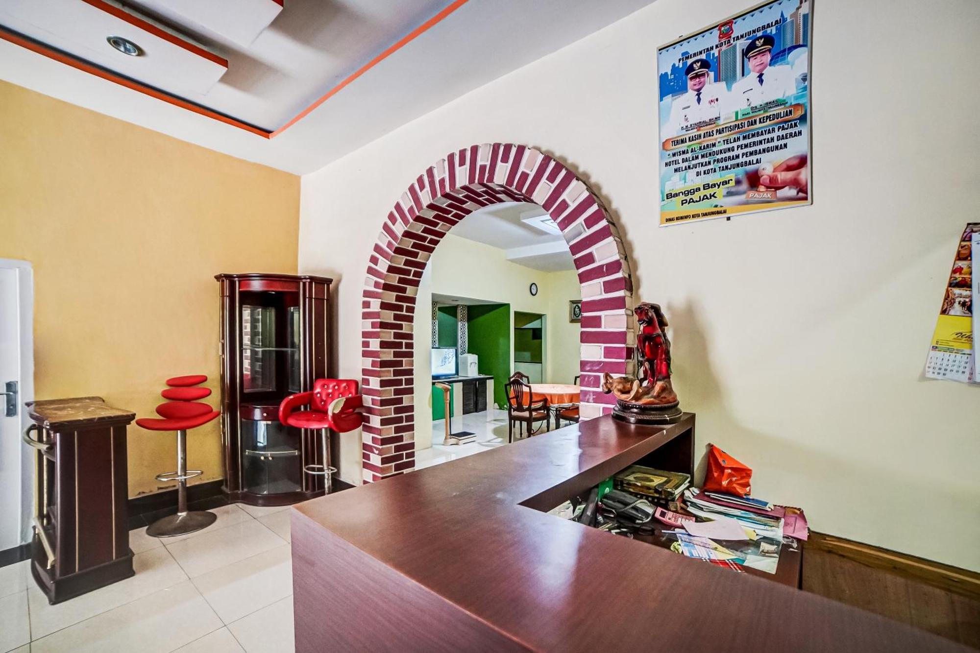 Hotel Oyo 90980 Al Karim Syariah Tanjungbalai Exteriér fotografie