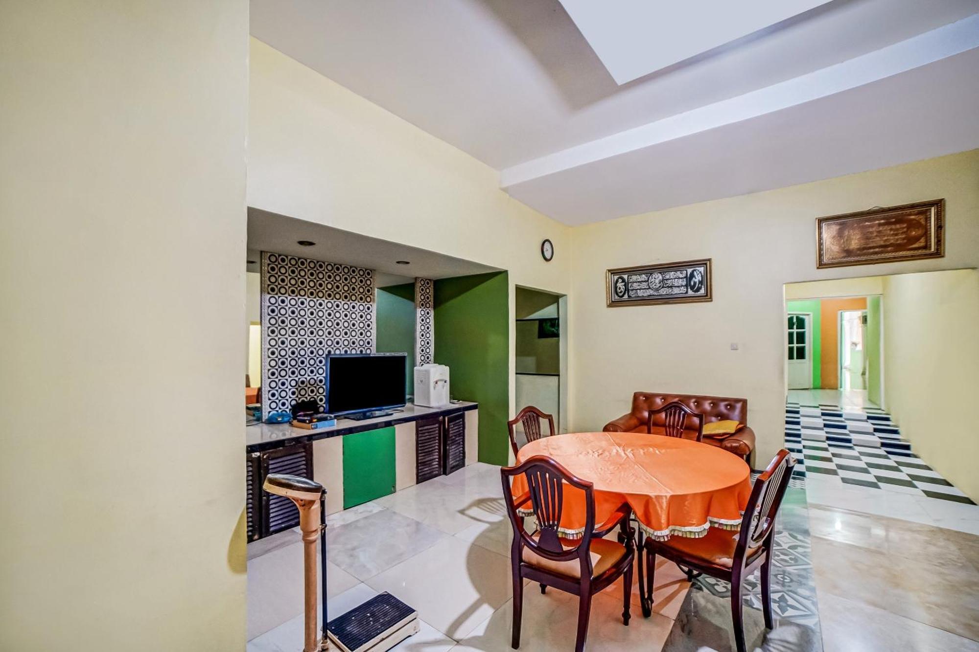 Hotel Oyo 90980 Al Karim Syariah Tanjungbalai Exteriér fotografie